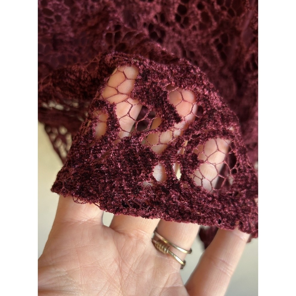 Sundance‎ Remarkable Beauty Semi Sheer Lace Top L Maroon Velvet Whimsigoth - Picture 8 of 10